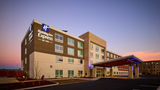 Holiday Inn Exp Suites Roseburg N Exterior