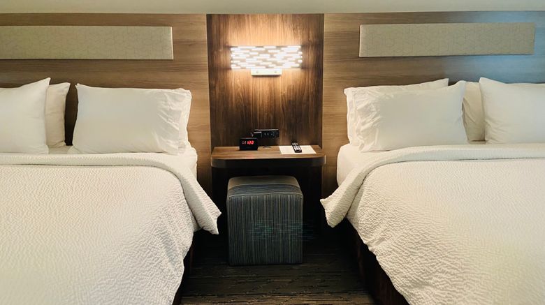 <b>Holiday Inn Express Bluffton Room</b>. Images powered by <a href="https://www.leonardoworldwide.com/" title="Leonardo Worldwide" target="_blank">Leonardo</a>.