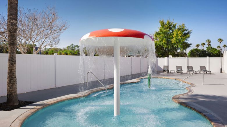 <b>Courtyard by Marriott Universal Orlando Pool</b>. Images powered by <a href="https://www.leonardoworldwide.com/" title="Leonardo Worldwide" target="_blank">Leonardo</a>.