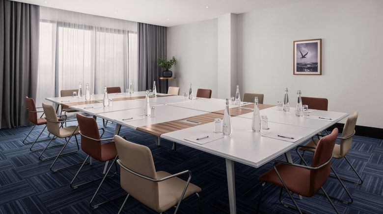 <b>Delta by Marriott Antananarivo Meeting</b>. Images powered by <a href="https://www.leonardoworldwide.com/" title="Leonardo Worldwide" target="_blank">Leonardo</a>.