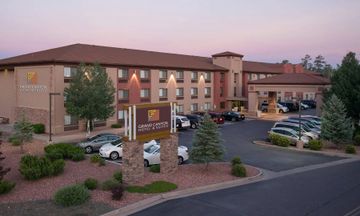 Grand Canyon Hotel & Suites