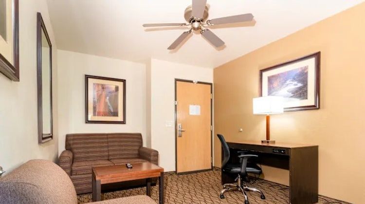 Grand Canyon Hotel & Suites Room