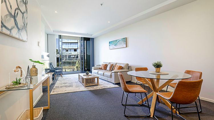 Astra Canberra Manhattan Room