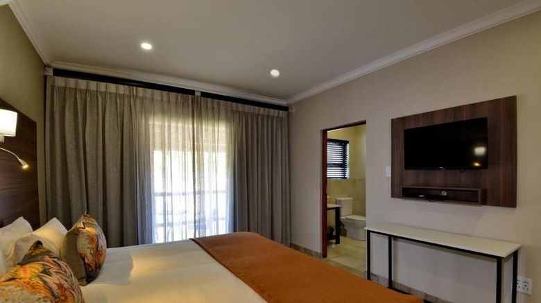 <b>Seasons Golf Leisure Spa Room</b>. Images powered by <a href="https://www.leonardoworldwide.com/" title="Leonardo Worldwide" target="_blank">Leonardo</a>.