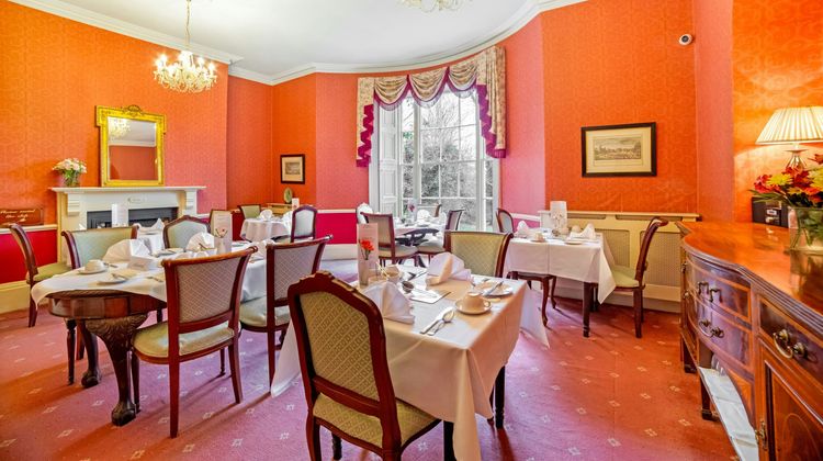 OYO Bailbrook Lodge Restaurant