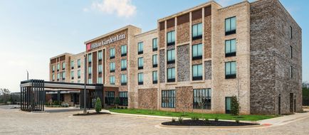Hilton Garden Inn Perry Exterior