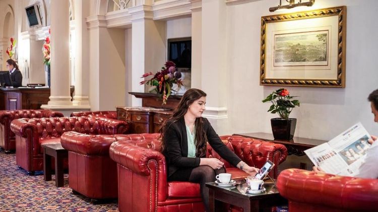 Exeter Rougemont Hotel Lobby