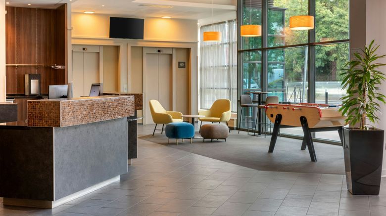 <b>Courtyard by Marriott Paris Saint Denis Lobby</b>. Images powered by <a href="https://www.leonardoworldwide.com/" title="Leonardo Worldwide" target="_blank">Leonardo</a>.