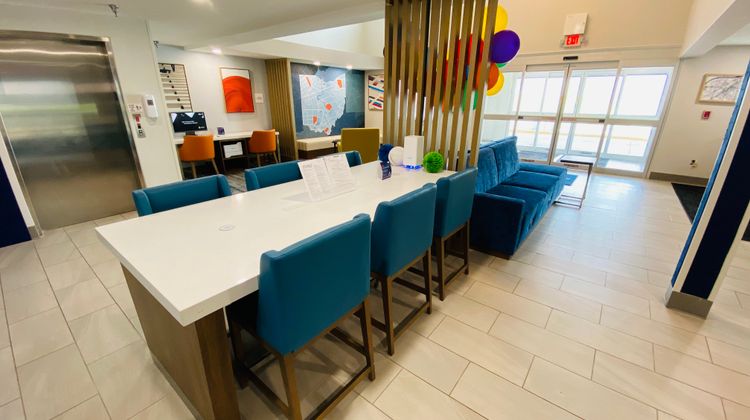 Holiday Inn Express Bluffton Restaurant
