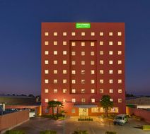 City Express Junior by Marriott Exterior