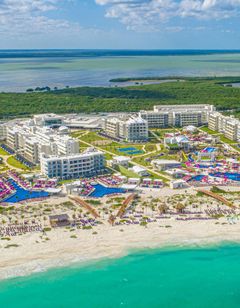 Planet Hollywood Cancun