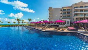 Planet Hollywood Adult Scene Cancun
