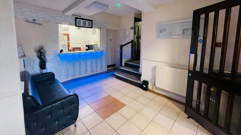 <b>OYO Star Hotel, South Leicester Lobby</b>. Images powered by <a href="https://www.leonardoworldwide.com/" title="Leonardo Worldwide" target="_blank">Leonardo</a>.