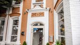 OYO Arinza Hotel Exterior