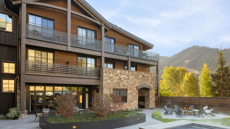 <b>Rusty Parrot Lodge & Spa Exterior</b>. Images powered by <a href="https://www.leonardoworldwide.com/" title="Leonardo Worldwide" target="_blank">Leonardo</a>.