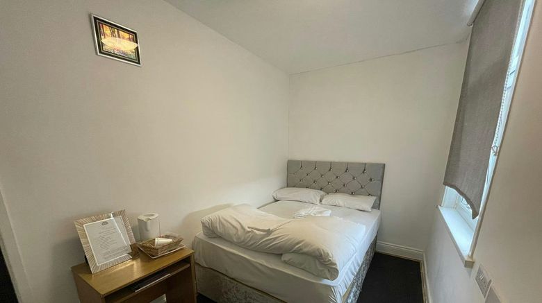 <b>OYO Star Hotel, South Leicester Room</b>. Images powered by <a href="https://www.leonardoworldwide.com/" title="Leonardo Worldwide" target="_blank">Leonardo</a>.