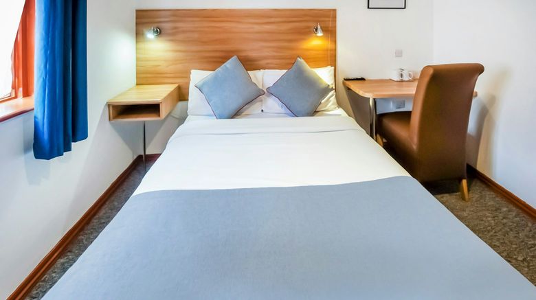 <b>OYO Arinza Hotel Room</b>. Images powered by <a href="https://www.leonardoworldwide.com/" title="Leonardo Worldwide" target="_blank">Leonardo</a>.