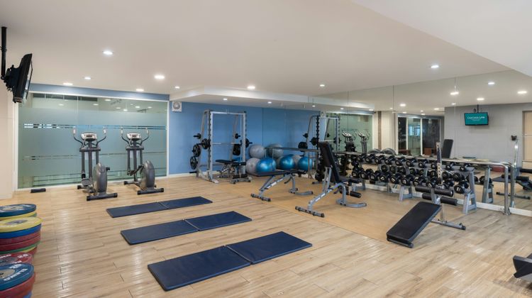 Centra Government Complex Hotel/Conv Ctr Health Club