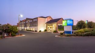 Holiday Inn Express Winston-Salem