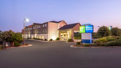 Holiday Inn Express Winston-Salem
