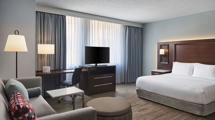 Residence Inn Capitol Hill/Navy Yard Suite
