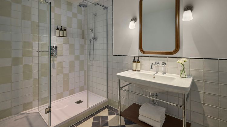Miiro Spittelberg Suite