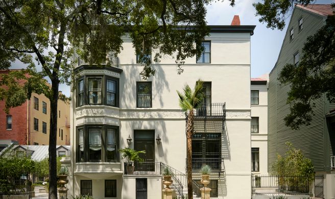 The Douglas Hotel Savannah Exterior