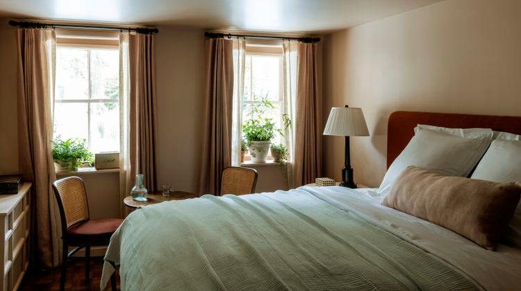 The Douglas Hotel Savannah Room