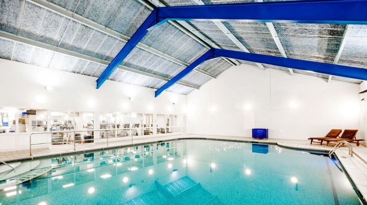 Holiday Inn Maidstone Pool