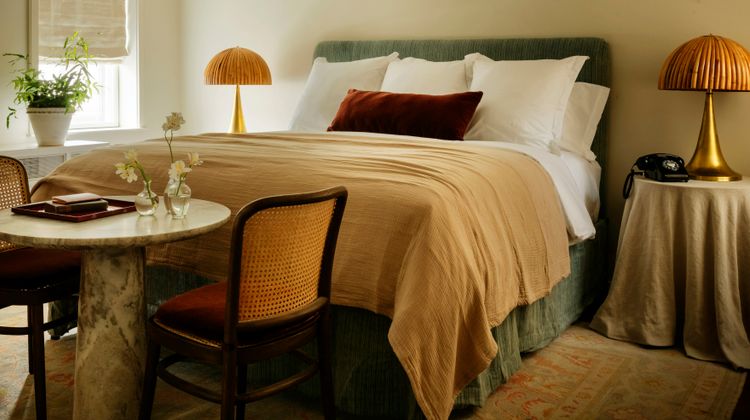 The Douglas Hotel Savannah Room