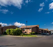 Red Roof Inn & Suites Lexington-Hamburg Exterior