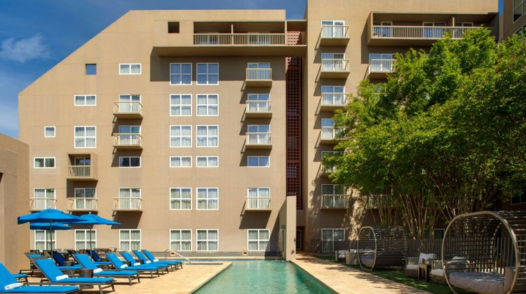 The Ricardo Marriott DFW Westlake Pool