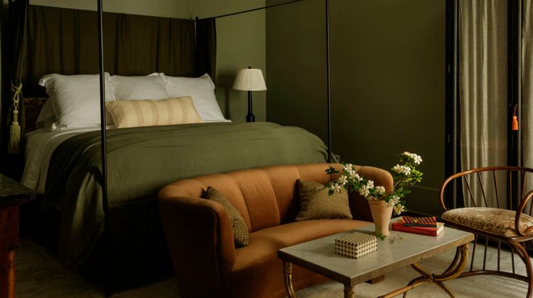 The Douglas Hotel Savannah Room