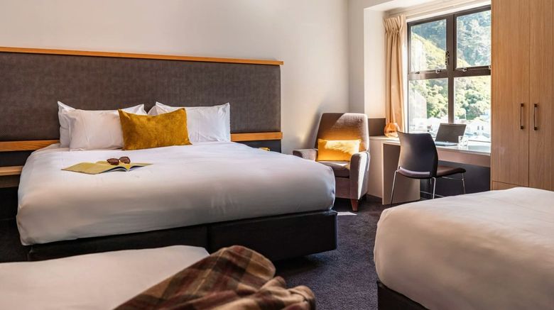 <b>Wellington Quarter Hotel Room</b>. Images powered by <a href="https://www.leonardoworldwide.com/" title="Leonardo Worldwide" target="_blank">Leonardo</a>.