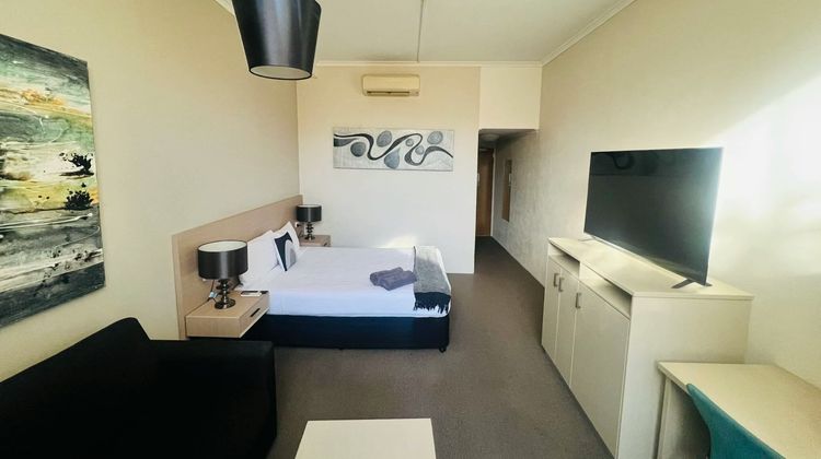 Pavilion Hotel Wagga Wagga Room