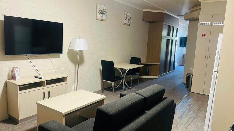 <b>Pavilion Hotel Wagga Wagga Room</b>. Images powered by <a href="https://www.leonardoworldwide.com/" title="Leonardo Worldwide" target="_blank">Leonardo</a>.