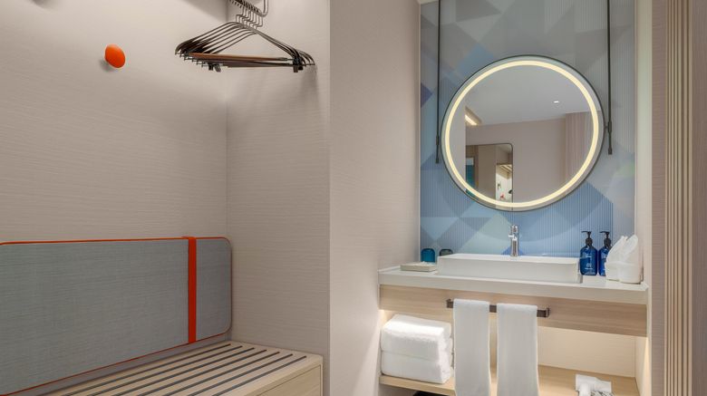 <b>Holiday Inn Exp Nanao Room</b>. Images powered by <a href="https://www.leonardoworldwide.com/" title="Leonardo Worldwide" target="_blank">Leonardo</a>.