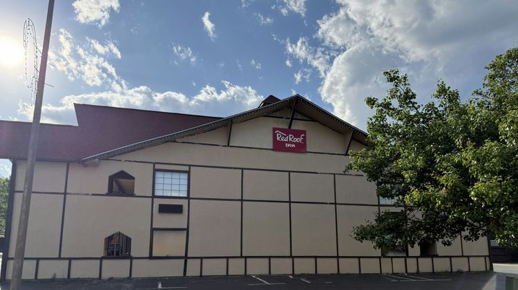 Red Roof Inn Helen, GA - Downtown Exterior