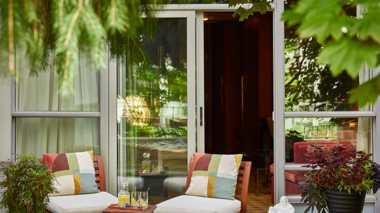 Loden Hotel Exterior