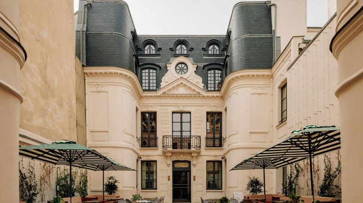 Le Jardin De Verre by Locke Exterior