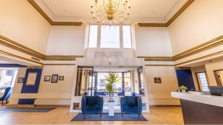 <b>Prince Arthur Waterfront Hotel & Suites Lobby</b>. Images powered by <a href="https://www.leonardoworldwide.com/" title="Leonardo Worldwide" target="_blank">Leonardo</a>.