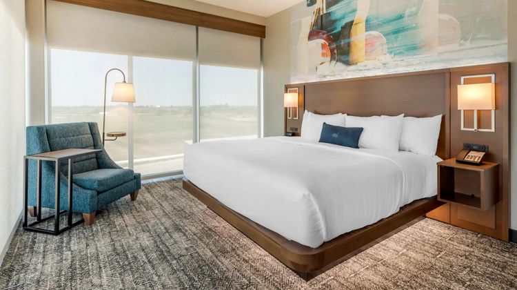 Holiday Inn Express Bettendorf Davenport Room