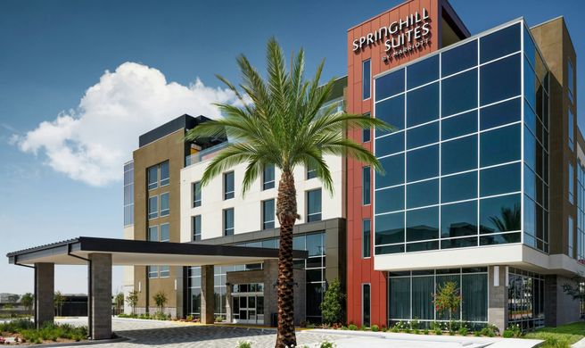 SpringHill Suites Oxnar Marriott Exterior