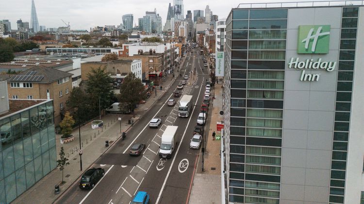 Holiday Inn London – Whitechapel Exterior