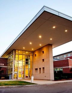 I Hotel & Illinois Conference Center