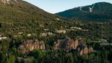 Four Seasons Resort Whistler Exterior