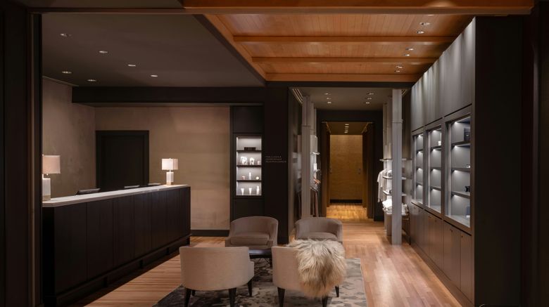 <b>Four Seasons Resort Whistler Spa</b>. Images powered by <a href="https://www.leonardoworldwide.com/" title="Leonardo Worldwide" target="_blank">Leonardo</a>.