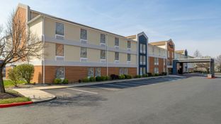Fairfield Inn & Suites Clinton