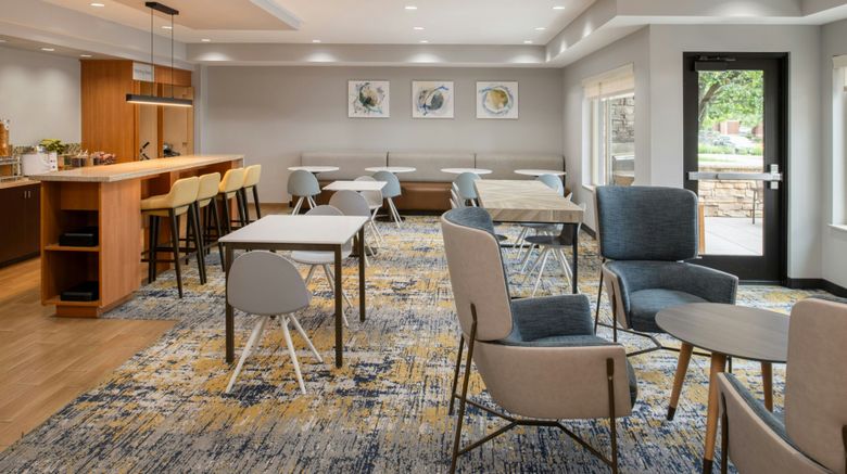 <b>TownePlace Suites Redding Restaurant</b>. Images powered by <a href="https://www.leonardoworldwide.com/" title="Leonardo Worldwide" target="_blank">Leonardo</a>.