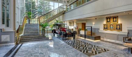 Karachi Marriott Hotel Lobby